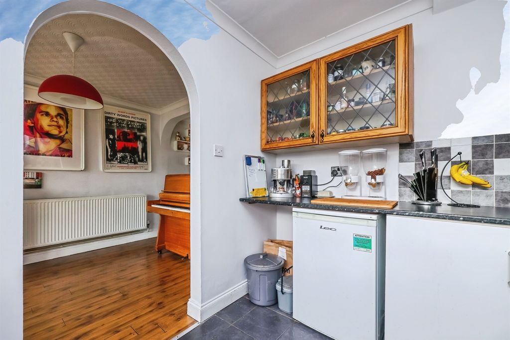 Additional image 11 of 5 bed detached house for saleSpringfield Gardens, Ilkeston DE7