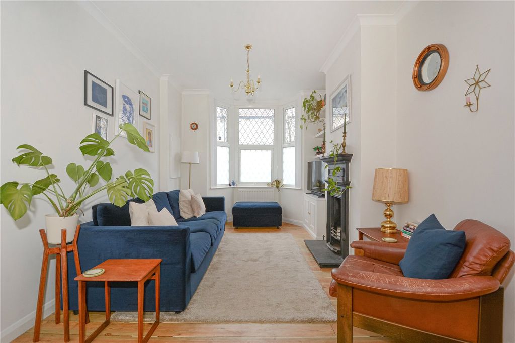 Property photo 2 of 15 Picture No. 02