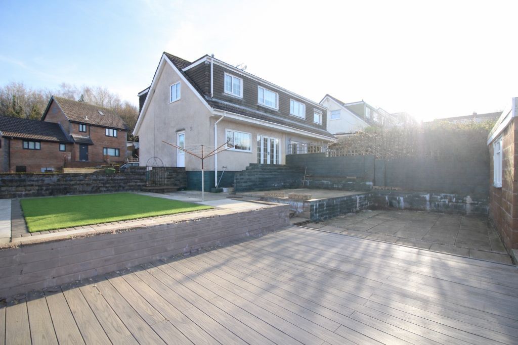 Property photo 3 of 21 Photo 7