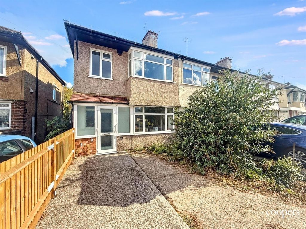 Property photo 1 of 10 External