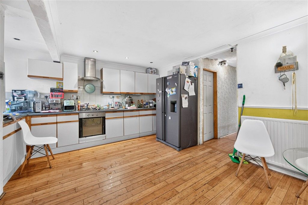 Property photo 3 of 9 (Untitled)