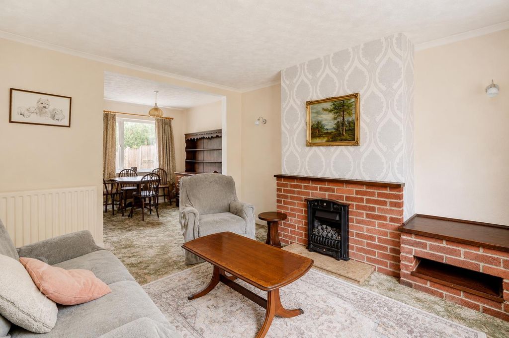 Property photo 3 of 17 Aa0A18c3-0A63-4c43-9Bd3-640F45Afb08B.Png