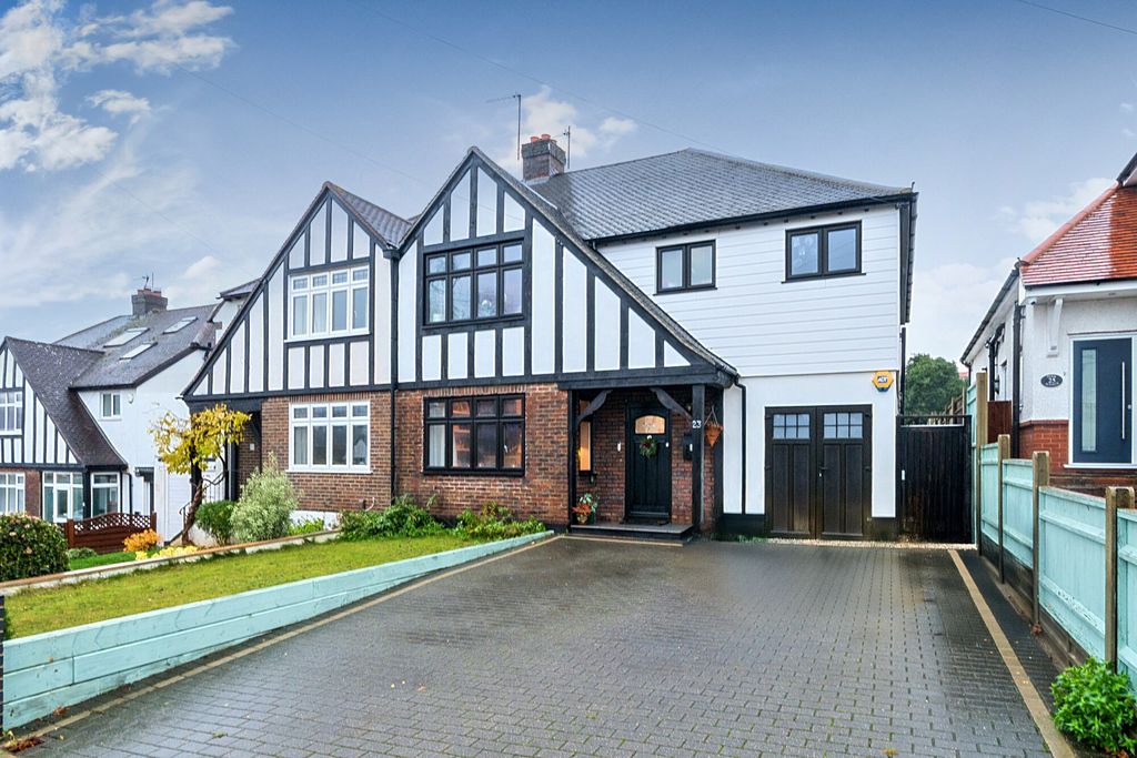 Property photo 1 of 26 External