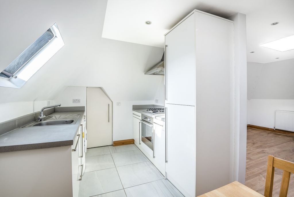 Property photo 1 of 7 448037 (2)