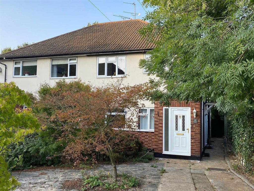 Property photo 1 of 8