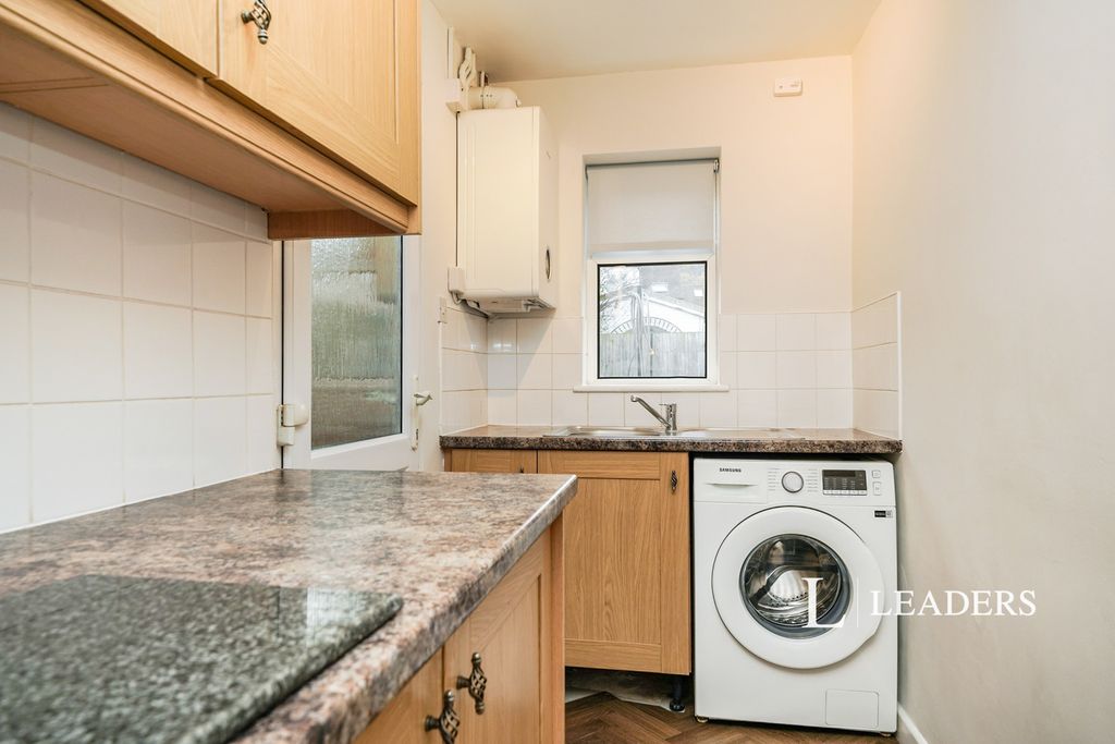 Property photo 2 of 10 Photo
