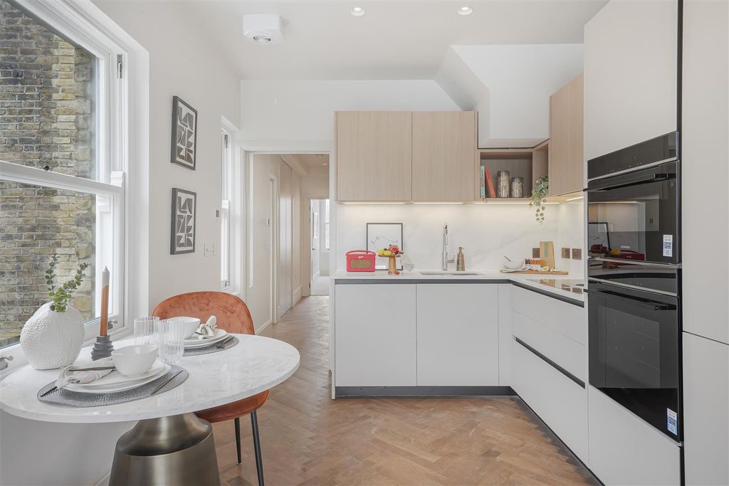 Property photo 2 of 10 Ped07041.Jpg