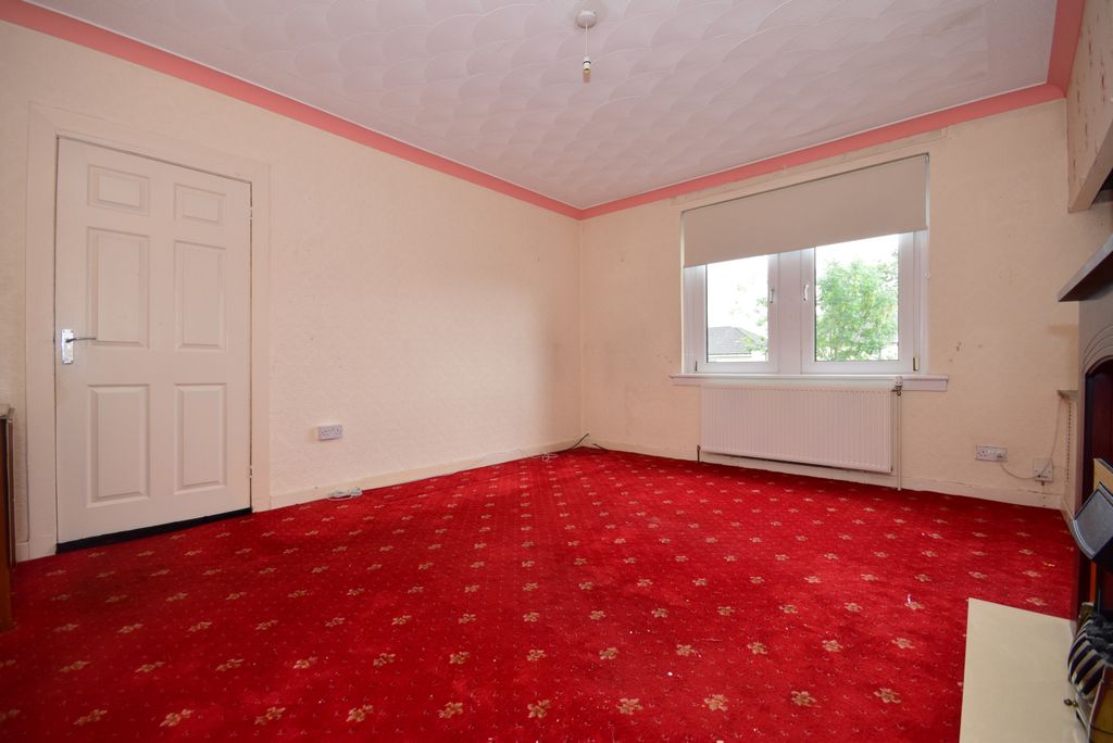 Property photo 3 of 12 Gallery