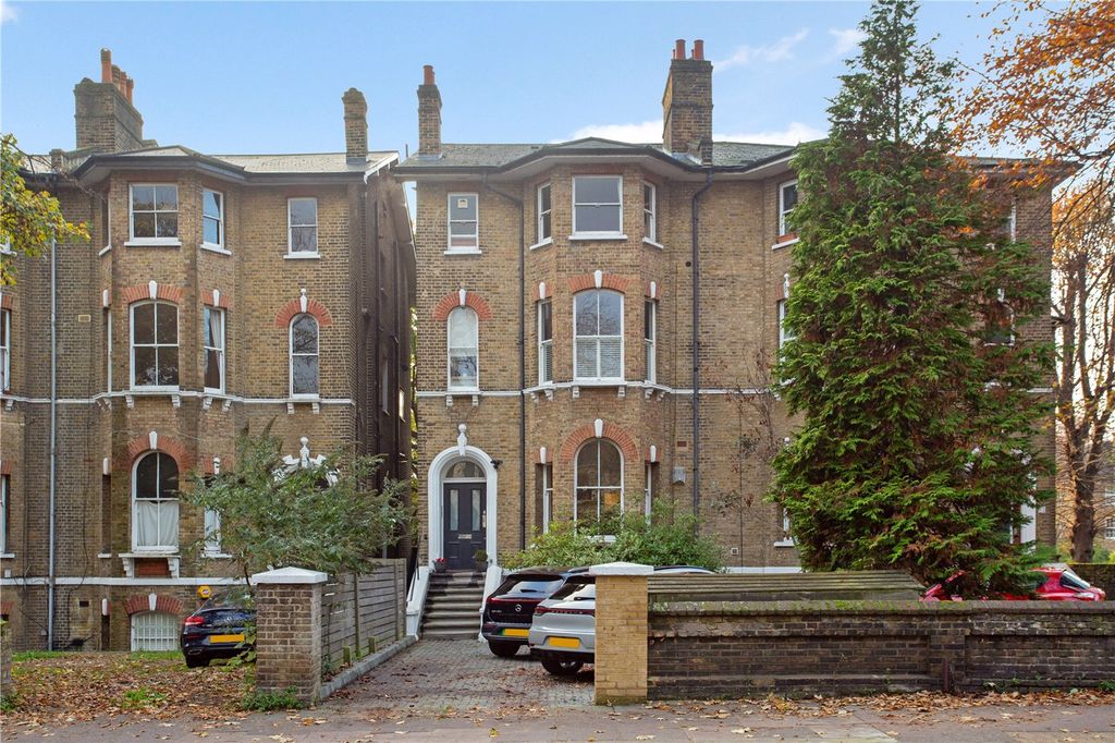 Property photo 2 of 12 Picture No. 01