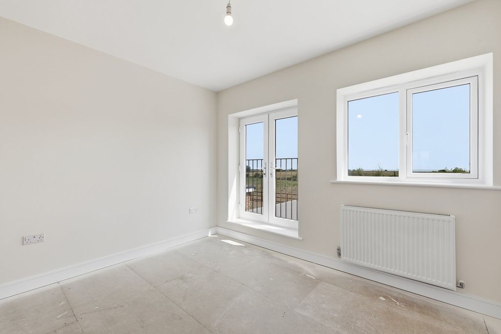 Additional image 6 of 4 bed detached house for saleOakley Gardens, Little Oakley, Harwich CO12