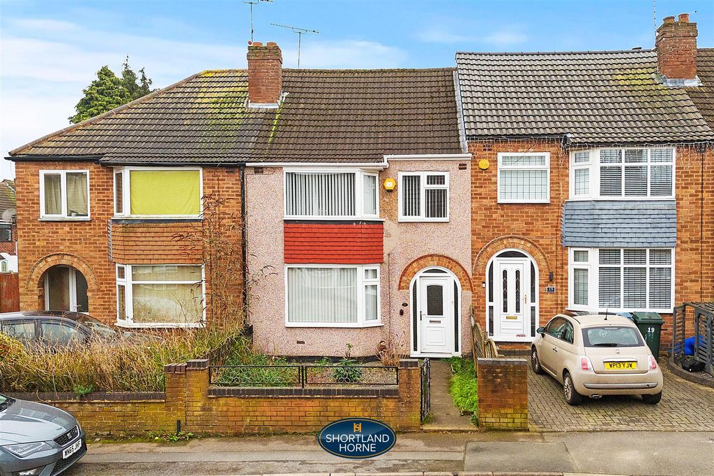 Property photo 1 of 22 17 Hall Brook Road (1 Of 21).Jpg