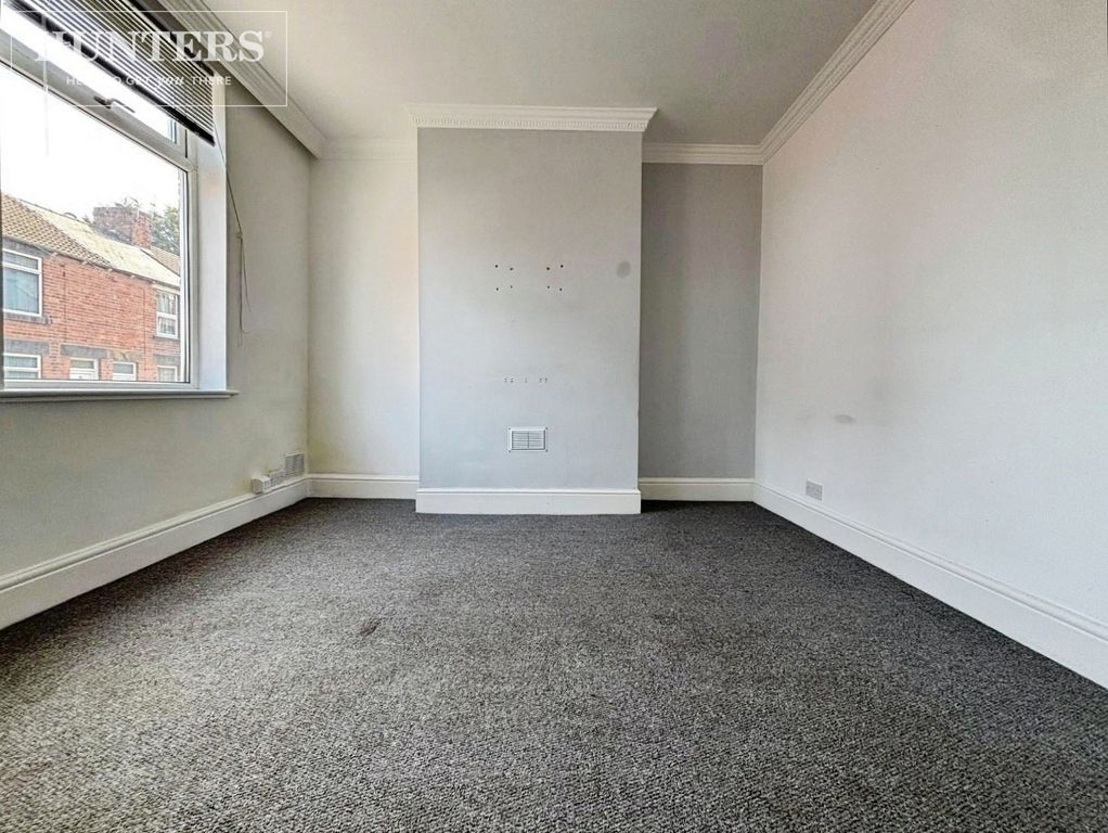 Property photo 3 of 13 Pbox-Img.Jpg