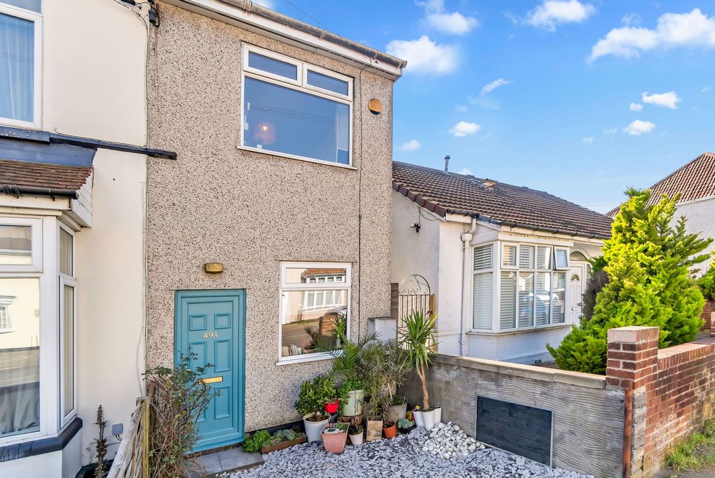Property photo 1 of 14