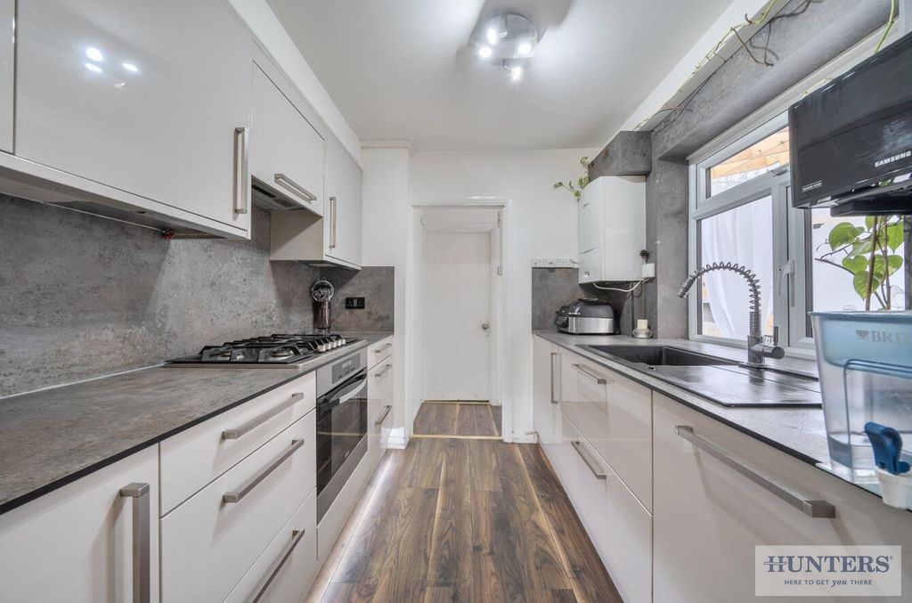 Property photo 1 of 17 Kitchen View 2