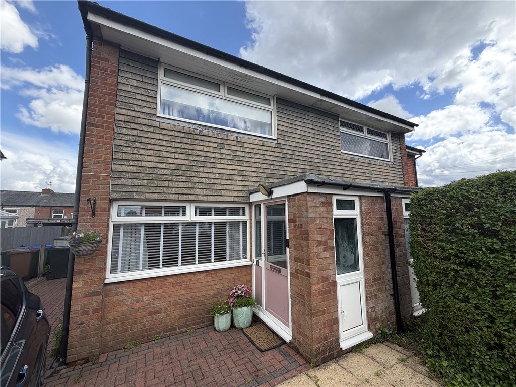 Property photo 1 of 16 Picture No. 02