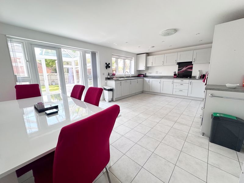 Property photo 1 of 34 Kitchen