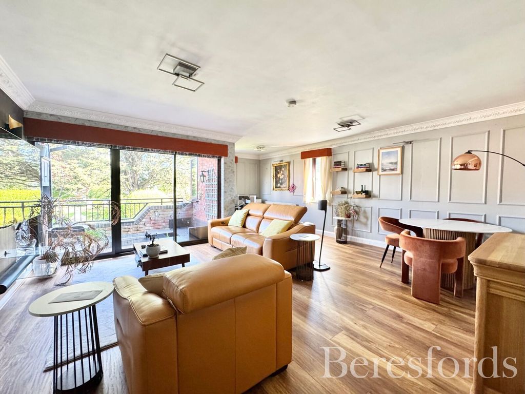 Property photo 2 of 9 Picture No. 07