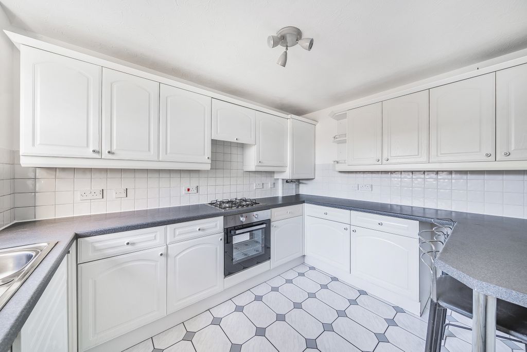 Property photo 2 of 7 1189193 (3)