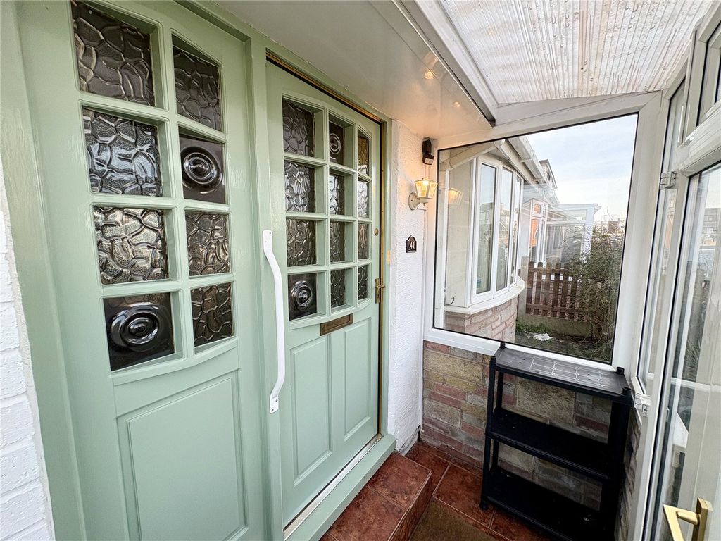 Property photo 3 of 16 Picture No. 04