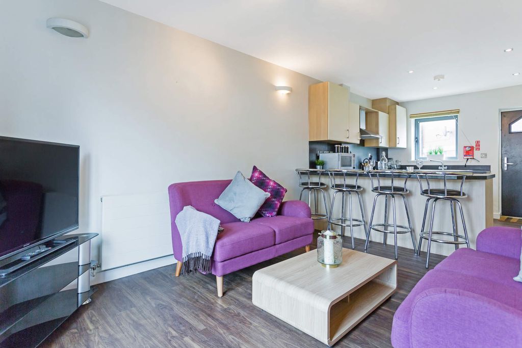 Property photo 2 of 15 Property Photo