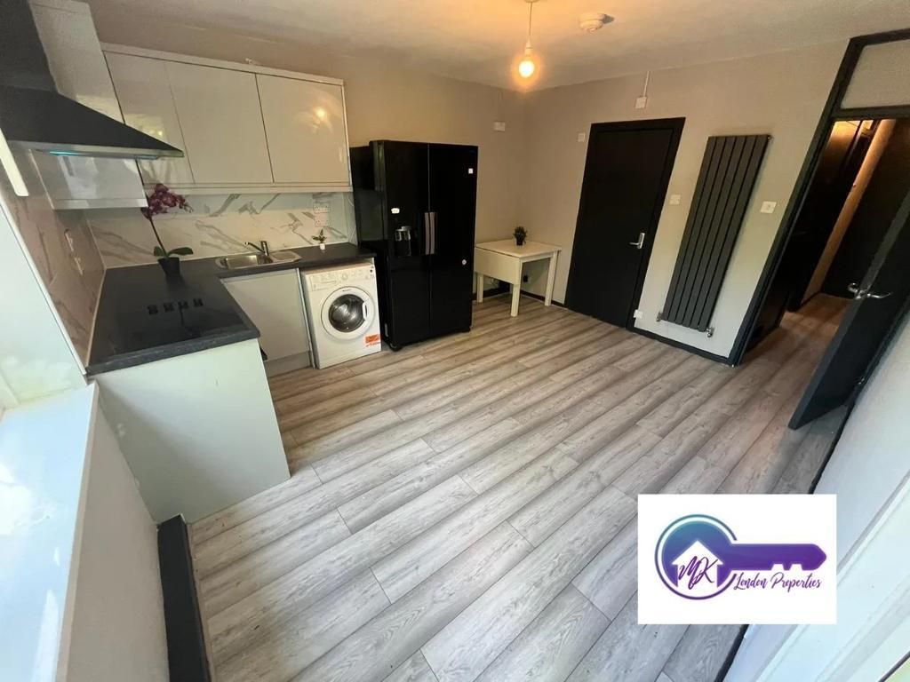 Property photo 1 of 8 Photo 1