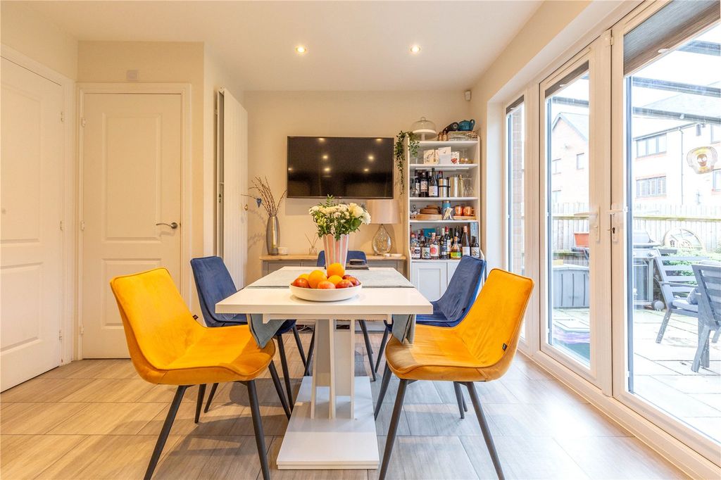 Property photo 3 of 24 Picture 3