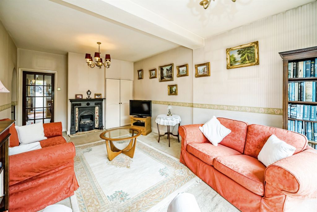 Property photo 2 of 14
