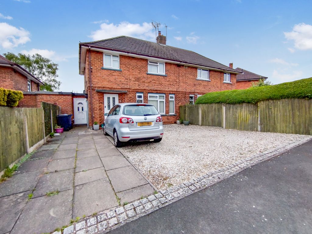 Property photo 1 of 16