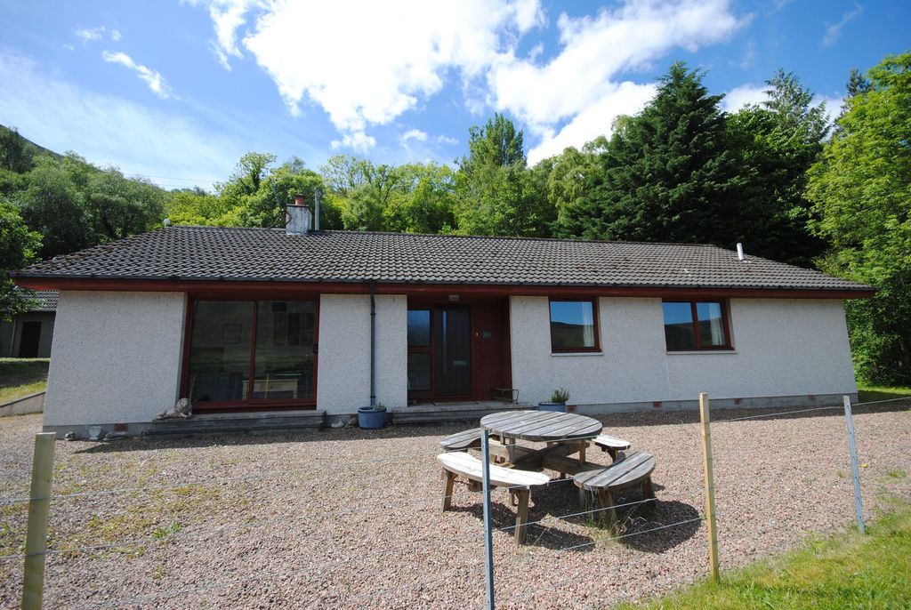 Property photo 3 of 47