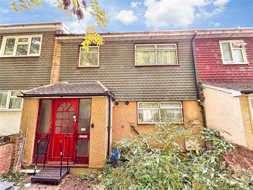 Property photo 2 of 8 External (Web)