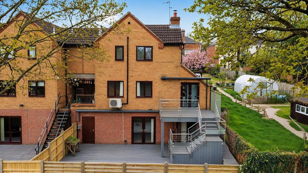 Property photo 1 of 25 Rear.Jpeg