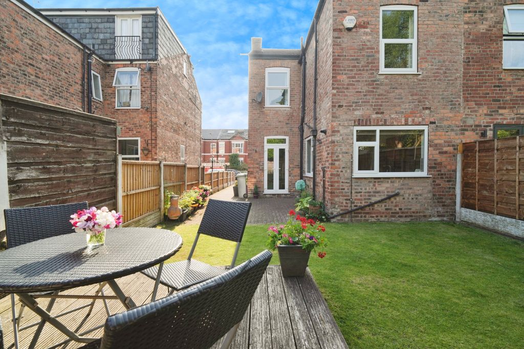 Property photo 2 of 15 Rear Garden