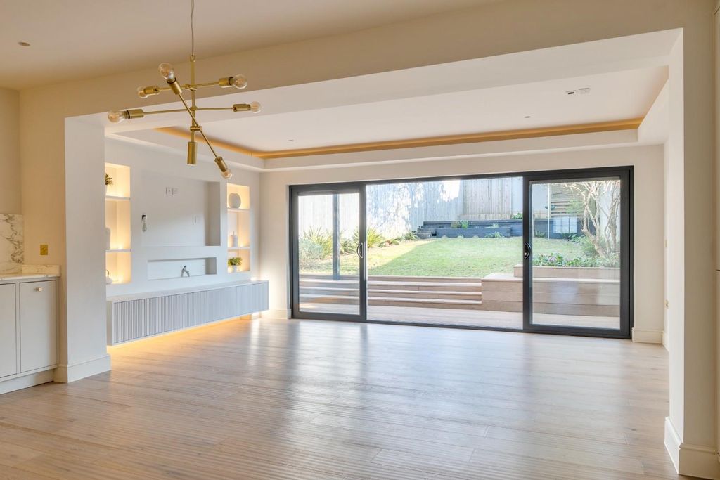 Property photo 3 of 31 Open Living III.Jpg