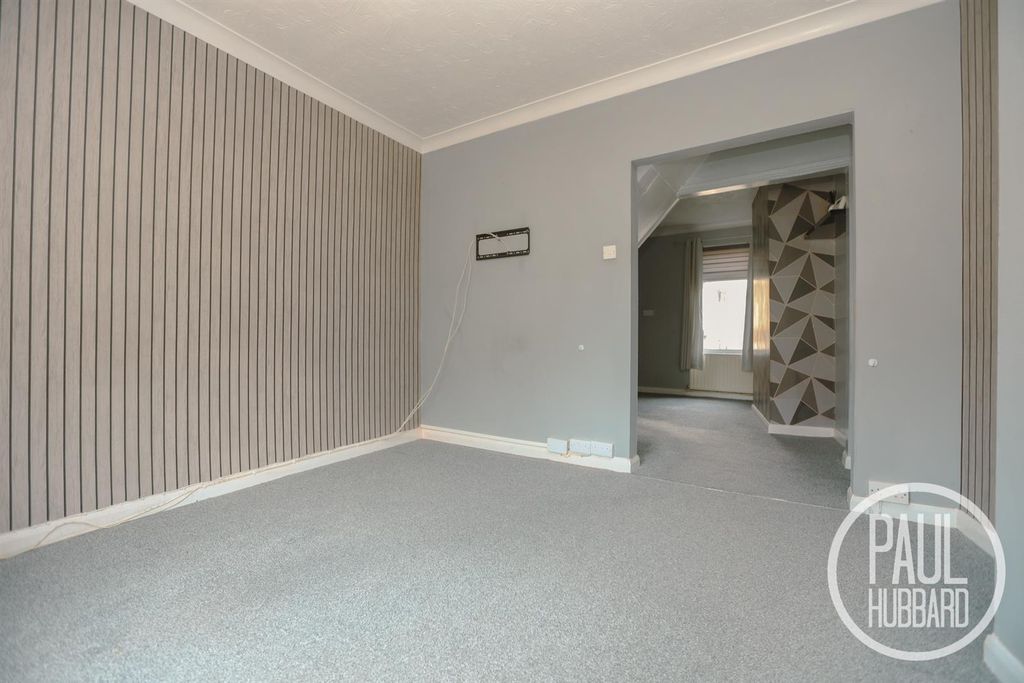 Property photo 3 of 12 7R5A0017-2.Jpg