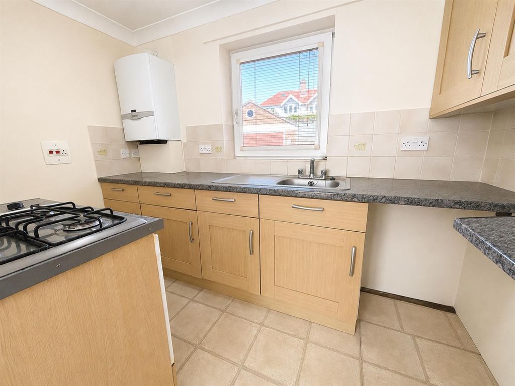 Property photo 3 of 12 6.Png