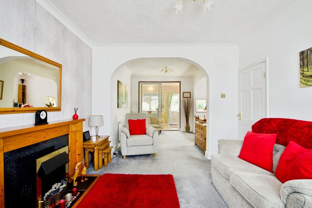 Property photo 3 of 19 Pbox-Img.Jpg