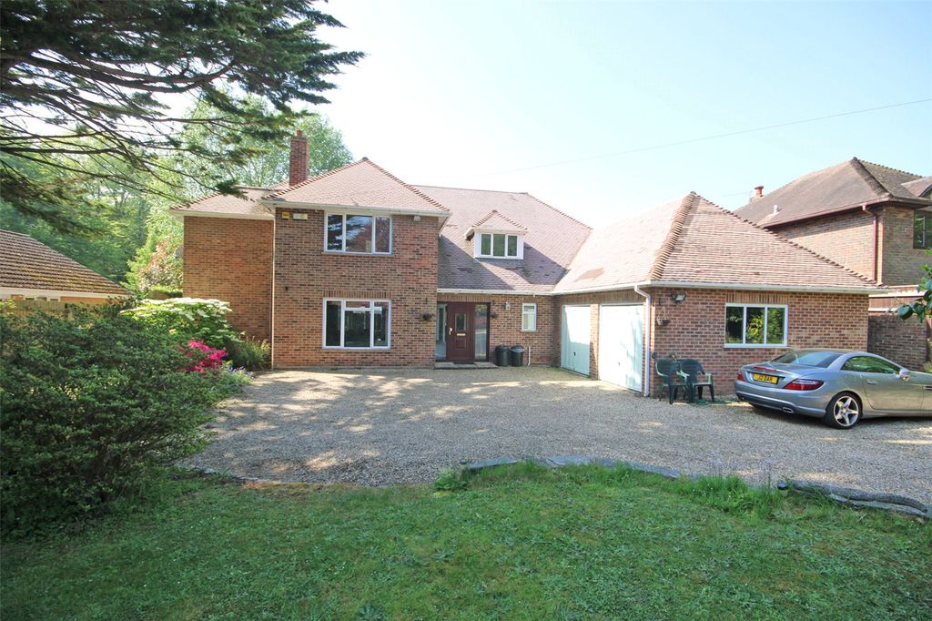 Property photo 1 of 16 Picture No. 18