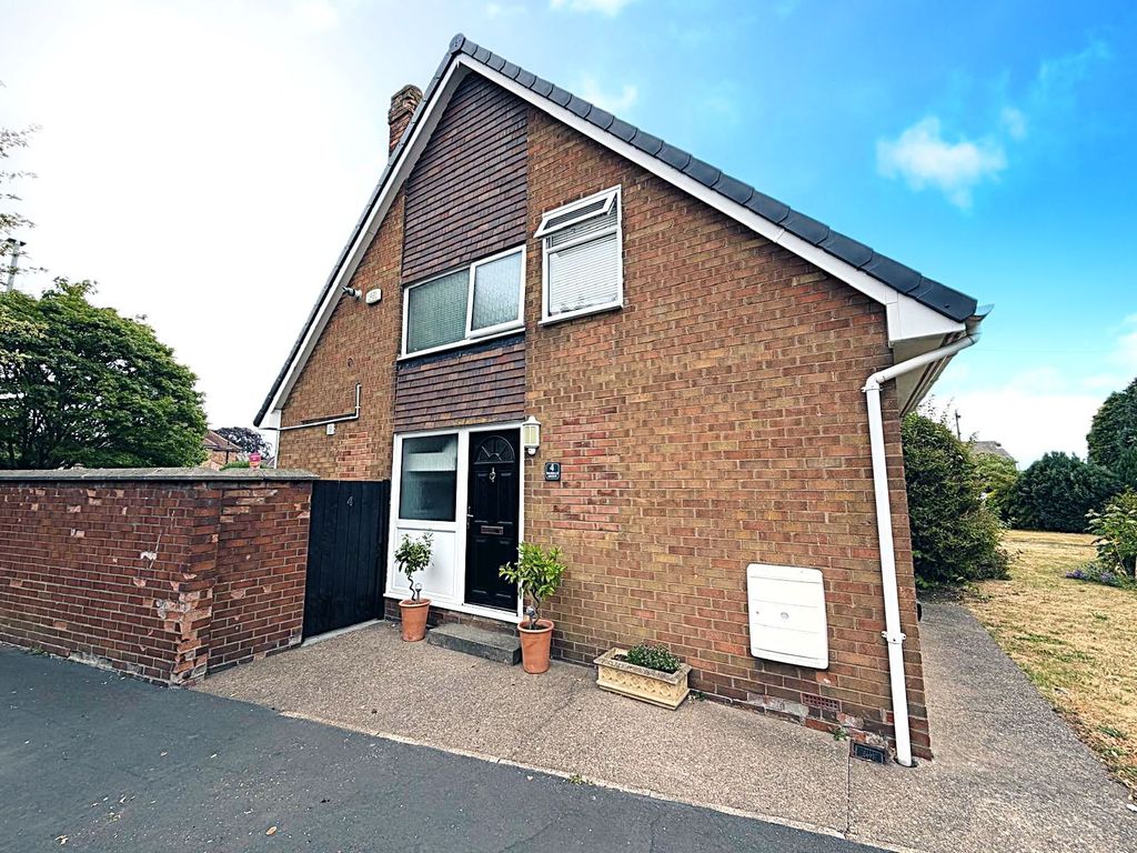 Property photo 2 of 24