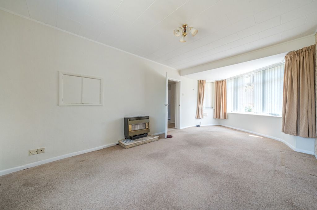 Property photo 2 of 19 1295099-9-68509075E41ee