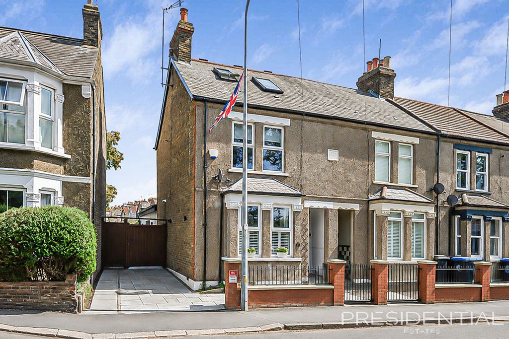 Property photo 1 of 43