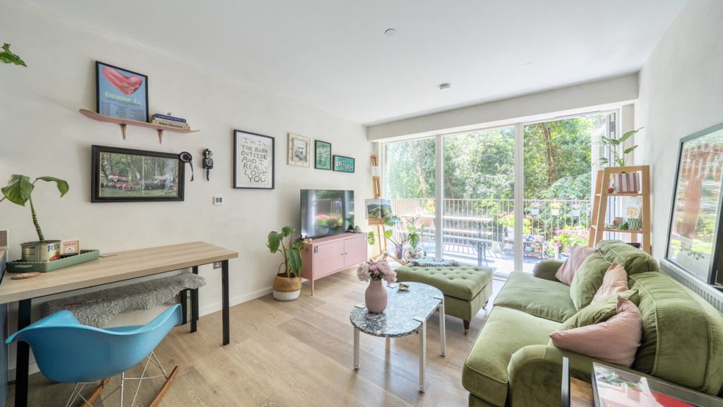 Property photo 3 of 16
