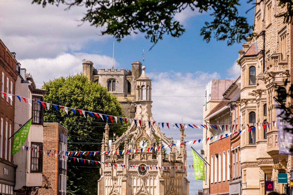 Property photo 3 of 8 Photo 6