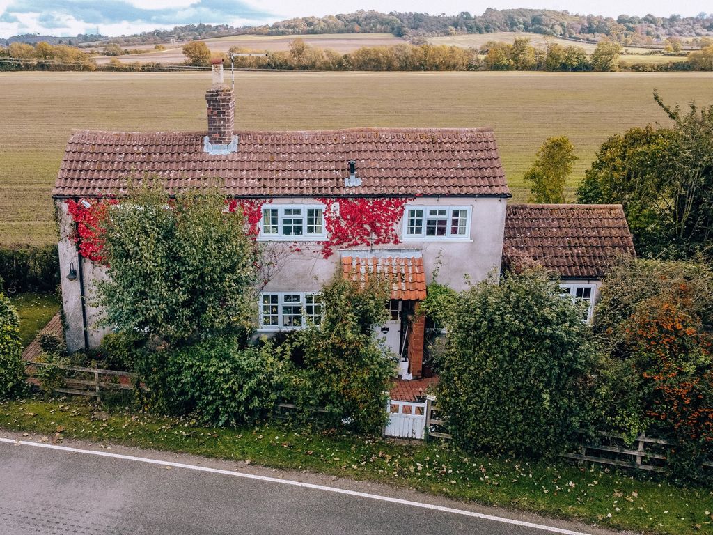 Property photo 1 of 43