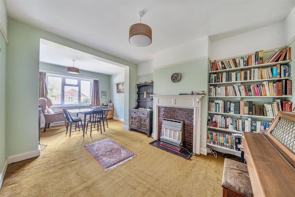 Property photo 2 of 17 Lounge/Dining Room: