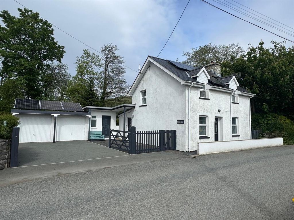 Property photo 1 of 20 Fore 2.Jpg