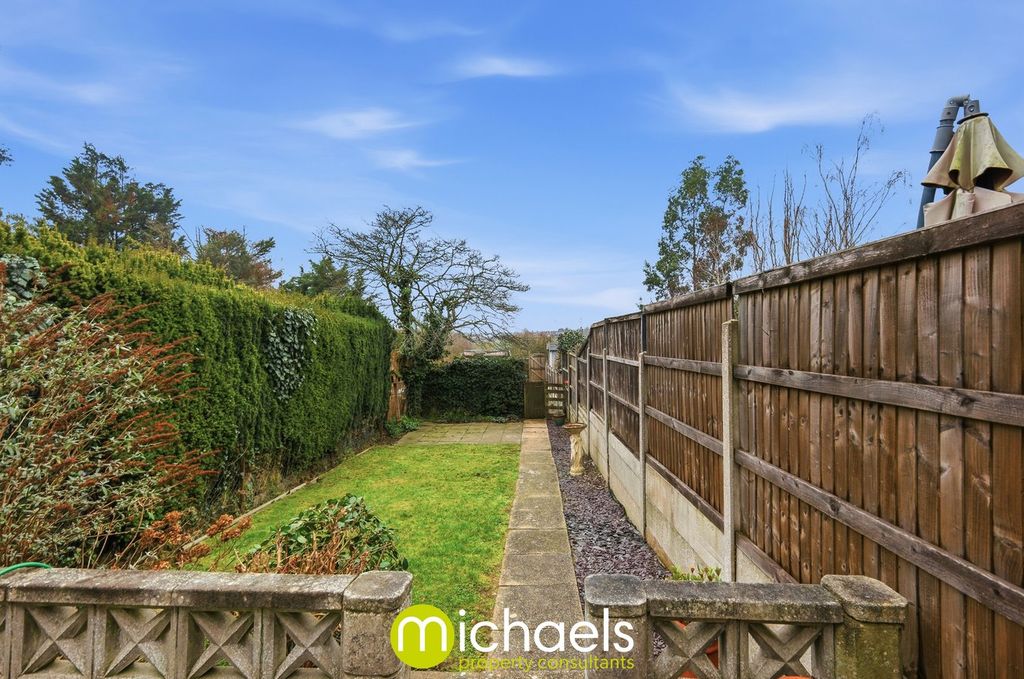 Property photo 2 of 20