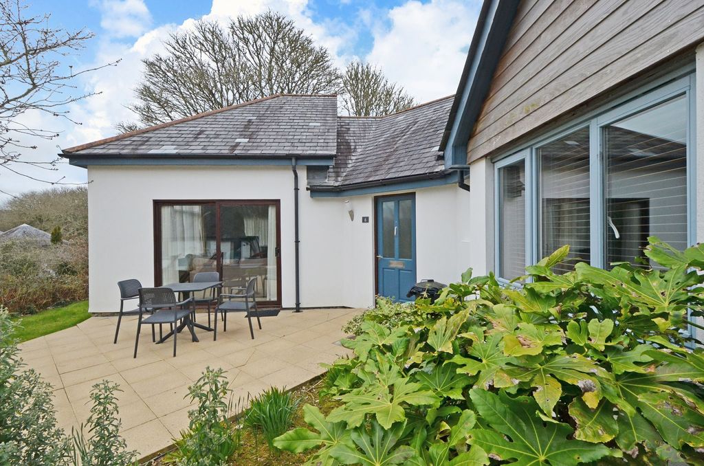 Property photo 1 of 30