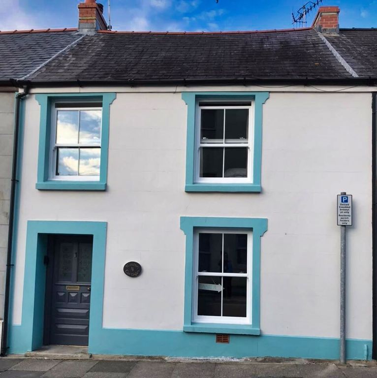 Property photo 1 of 16