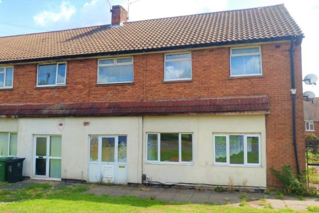 Property photo 1 of 4