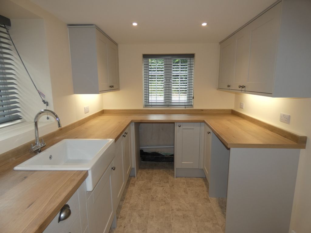 Property photo 3 of 13 P1050124